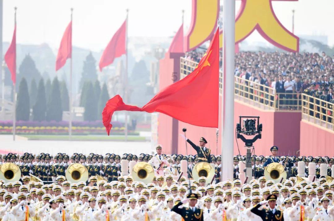 遥望科技去年预亏至少8亿元:鞋履业务经营亏损,计提坏账金额大幅增加